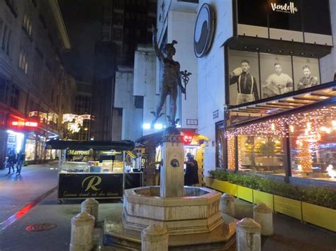 hermes in budapest|Hermes fountain Budapest.